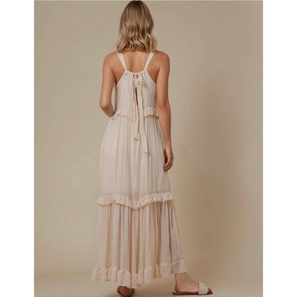 Sweetkama Daily Maxi Dress in Apricot - Picture 2 of 14